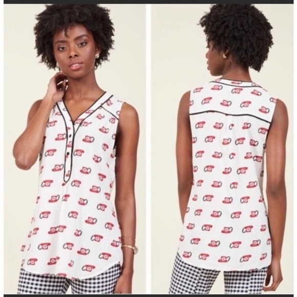 ModCloth Cafe Au Soliel in Telephone Sleeveless Top Womens Size: S - Picture 1 of 6